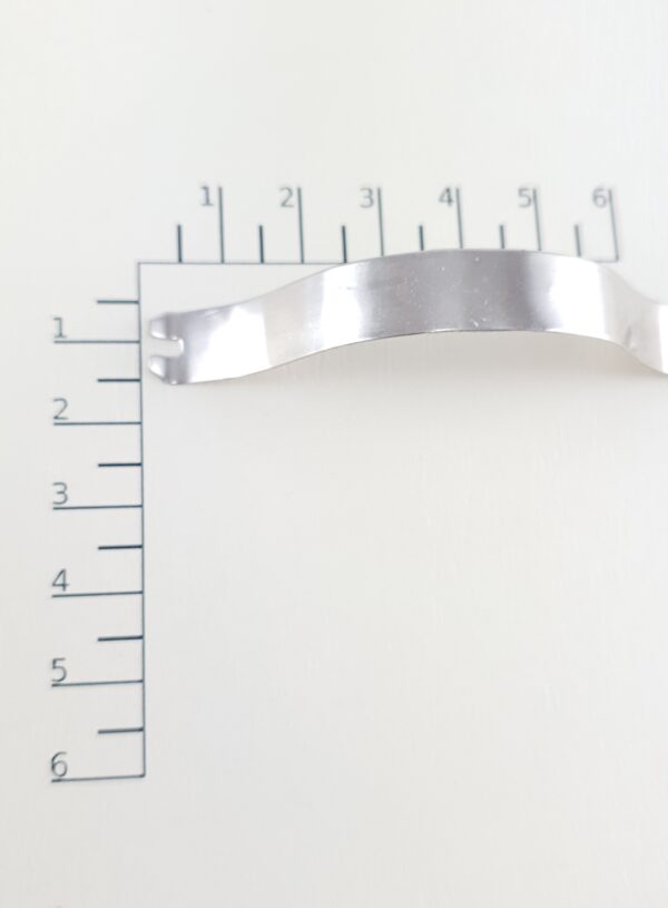 Sprężynka dociskowa do ram aluminiowych – akcesoria montażowe do ramek