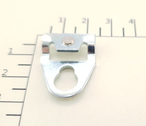 Zawieszka montażowa do ram aluminiowych – mocowanie ramki na ścianie